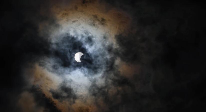 Ezek lesznek a 2026-os év leglátványosabb égi jelenségei: nap- és holdfogyatkozás, csillaghullások, szuperholdak is lesznek