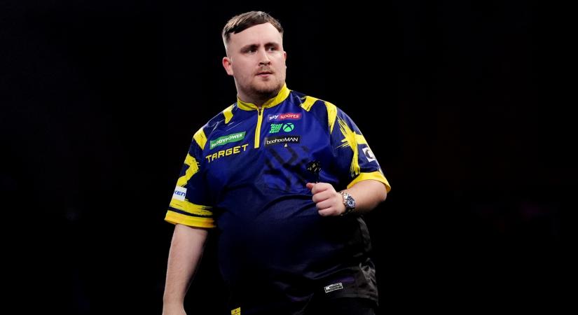 A címvédő Luke Littler nagyon simán jutott be a darts-vb döntőjébe
