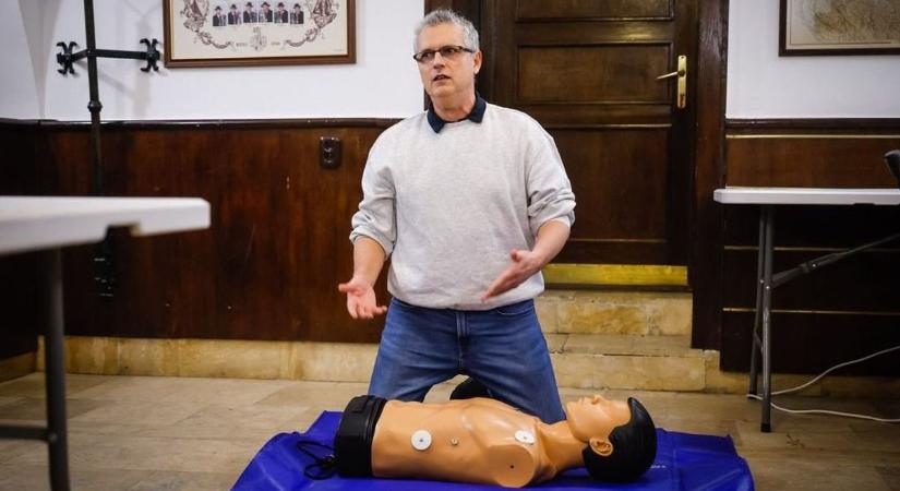 Sokan vettek részt a fertálymesterek szűrővizsgálatain