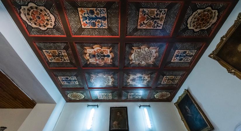 A kazettás mennyezetű templomok titkai