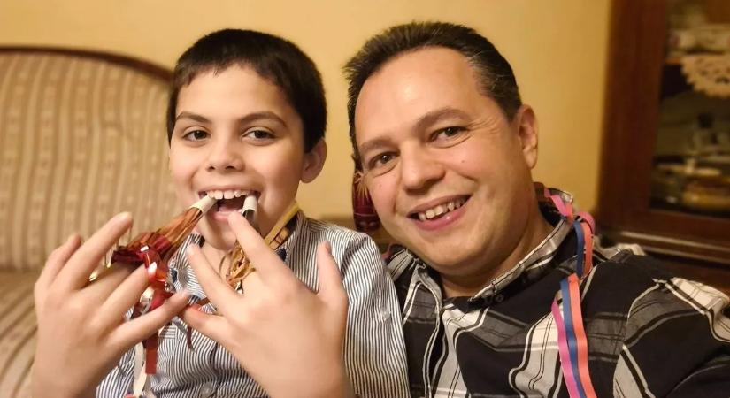 "Nehéz időszak van mögöttünk" – az új év meghozhatja az autista Léni gyógyulását