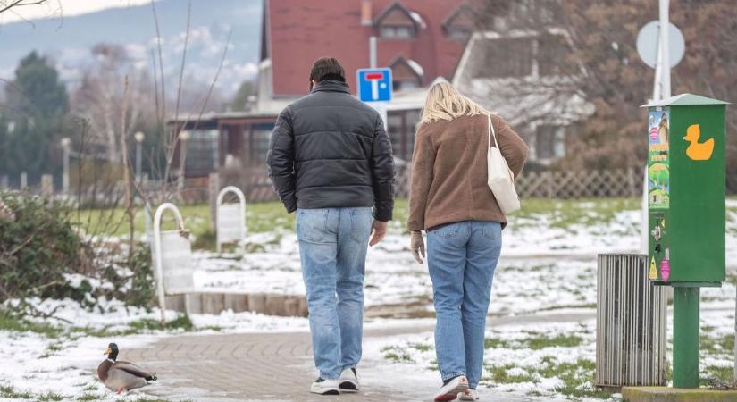 Akár 10 centi hó is hullhat szombaton, de a Jászkunságban élőknek csak az esőből jut ki