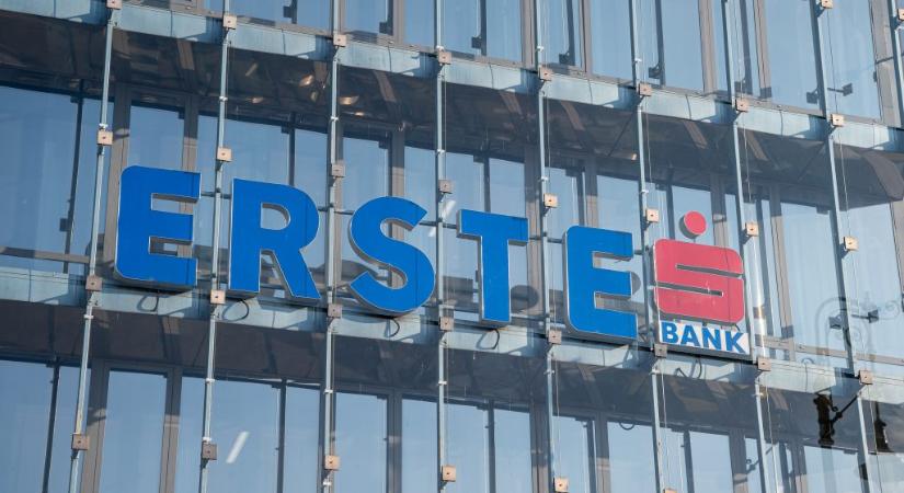 Leállások jönnek januárban az Erste Banknál