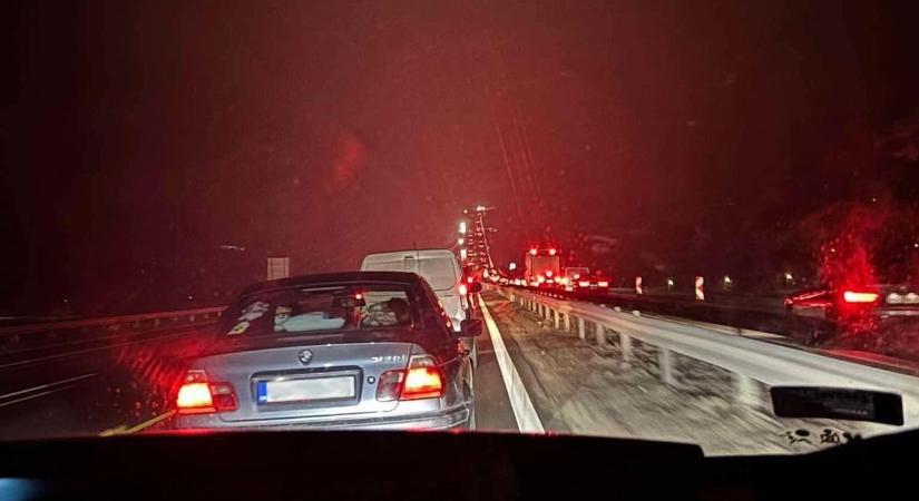 Ezt kell tudni, ha ma autóba ülsz: lezárások és útviszonyok Fejérben