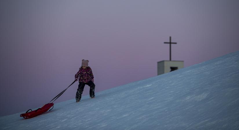 Tragédia lett a szánkózás vége
