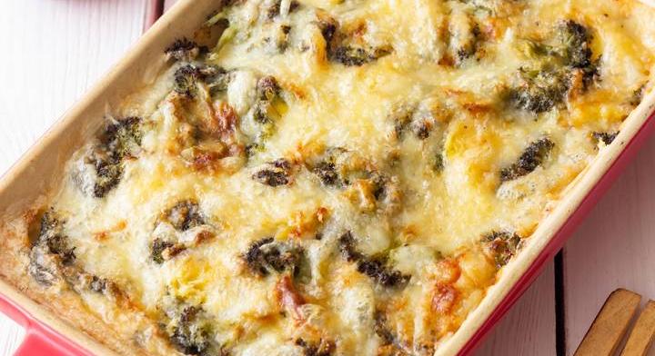 Parmezánnal sült brokkoli: laktató rakottast mutatunk