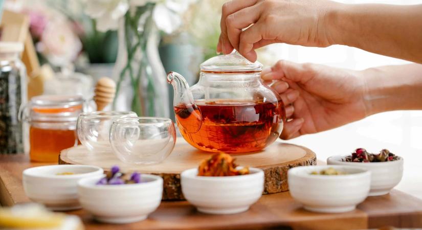 Teázás kezdőknek: Nyugalom és egészség 2026 új szokásaival