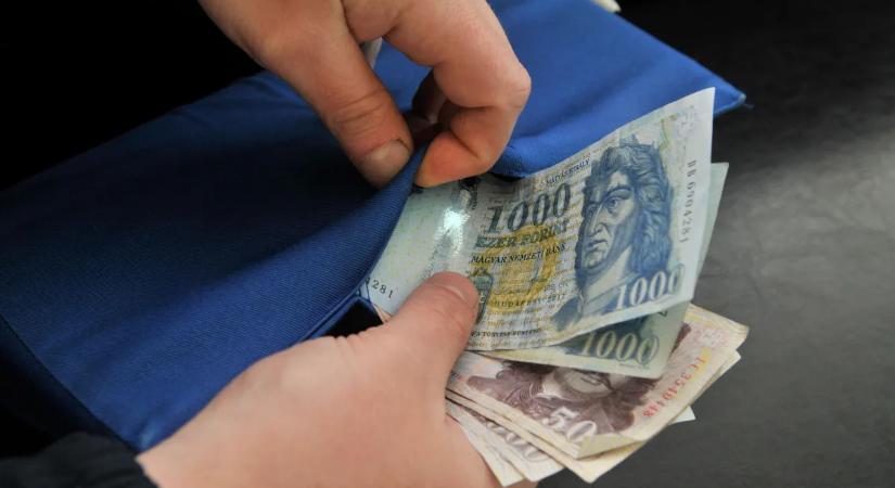 Nyugdíjasok számára rendkívül kedvező hírrel indul 2026