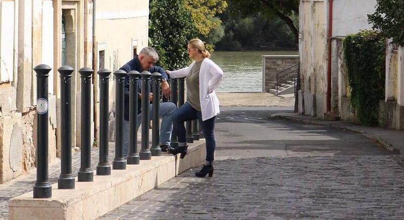 Ellenőrök járják az országot, csak ránéznek a házra és már repül is a 150 ezer forintos büntetés