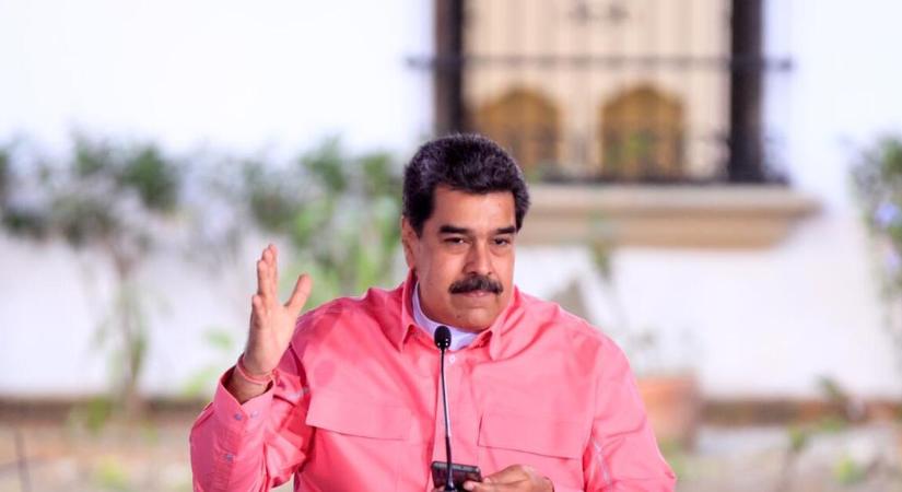 Szükségállapotot hirdetett a venezuelai elnök, miután Trumpék beismerő vallomást tettek