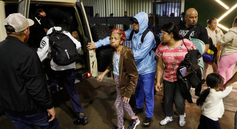 A venezuelai elnök katonai agresszióról beszélt, rendkívüli állapotot hirdetett