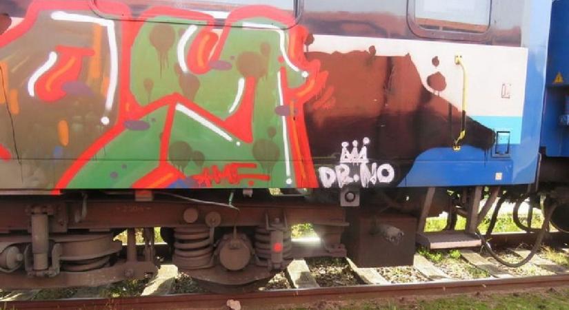 Tízmilliókban mérhető a kár, amit a firkálók okoznak