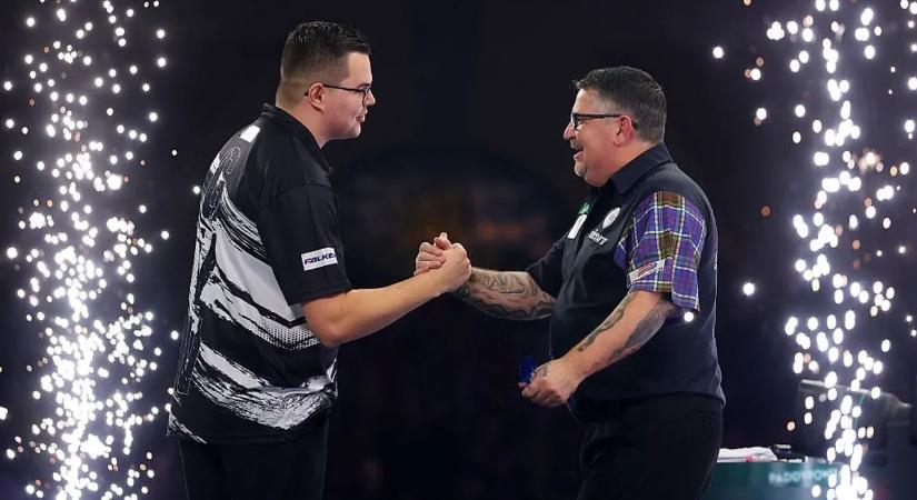 Van Veen még időben abbahagyta Anderson játékának csodálatát