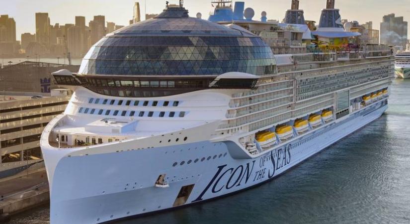 A világ legnagyobb hajóján korcsolyapálya is van: megmutatták, mi minden található rajta