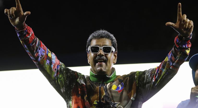 Trump azt állítja, hogy a légicsapások közepette „elfogta” Maduro venezuelai elnököt