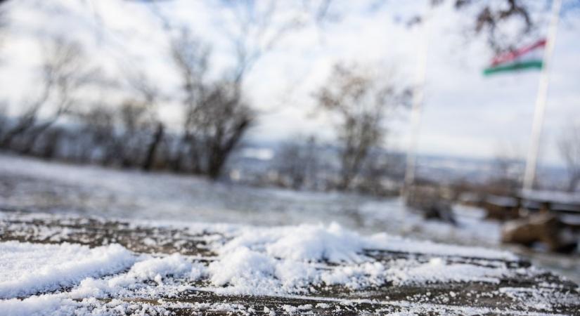 Ez bizony kemény lesz: farkasordító hideg és újabb havazás jön