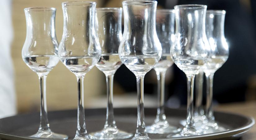 Válságban a magyarok kedvenc itala, a kereslet és a termés is drámaian csökken