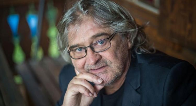 „A nemzeti identitás és a keresztény kultúra veszélyben van” – 15 éve vezeti az Újszínházat Dörner György