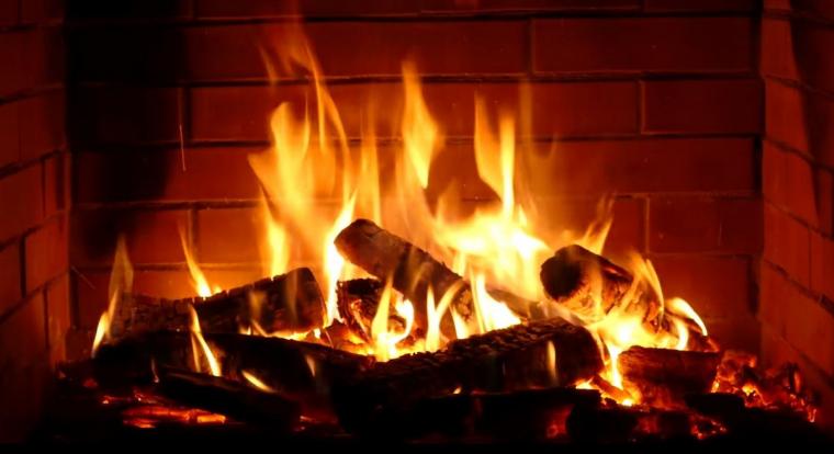 Több mint egymillió dollár bevételt termelhetett egy egyvideós YouTube-csatorna kandallója