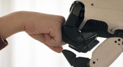 A CES sztárja lehet: bemutatkozik az LG fejlett otthoni robotja