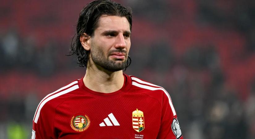 Míg a fociválogatott a pokolba, addig Tóth Alex a mennybe ment