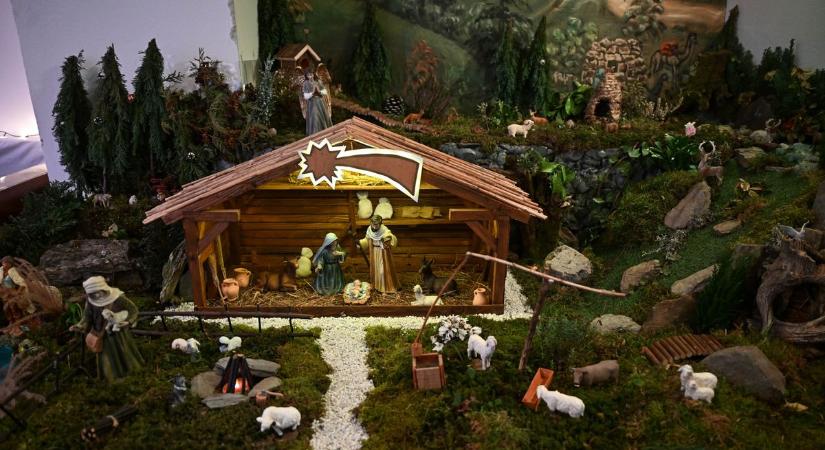 Csodaszép betlehem várja látogatóit Csácsbozsokon (galéria, videó)