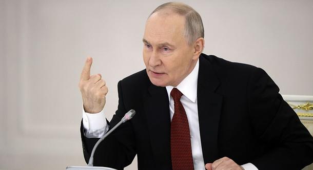 Hírszerzés: Oroszország nagyszabású, áldozatokkal járó provokációra készül