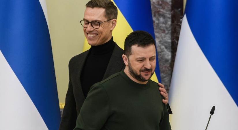 A finnek jelentős része nem ért egyet az elnökük oroszellenes politikájával