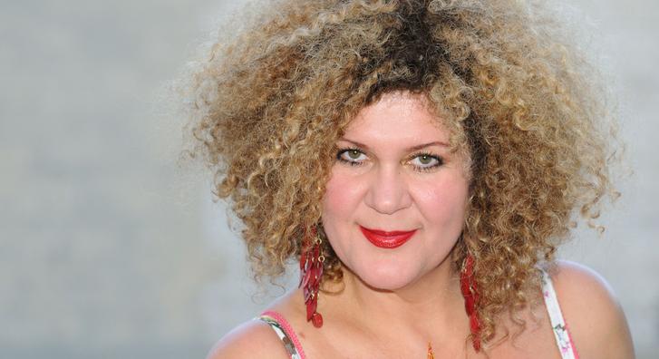 Megszületett Soma Mamagésa első unokája