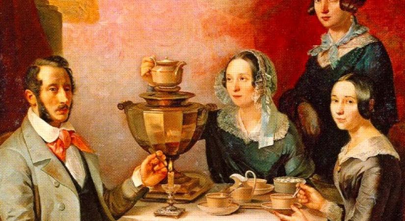 Moszkvában újra rákaptak a teára – a kávé inkább a „nyugat ópiuma”