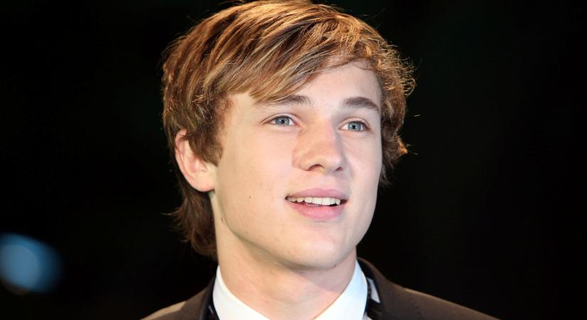 A 'Narnia Krónikái' fiatal színésze sármos férfivá érett 20 évvel a film után
