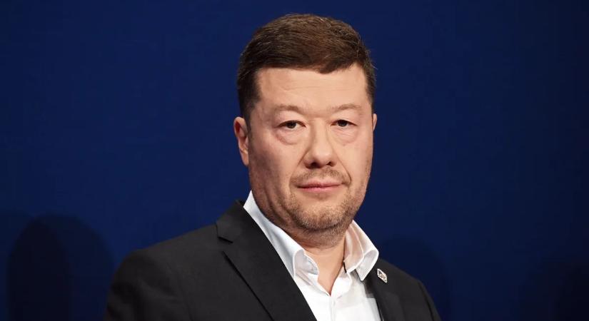 A háborúpárti cseh pártok leváltanák a parlament elnökét