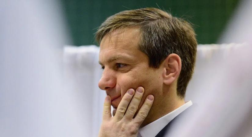 Orbán Balázs: Bajnai Gordon interjújából kiderült, egy esetleges kormányváltás megszorításokat és adóemelést hozna a magyarokra