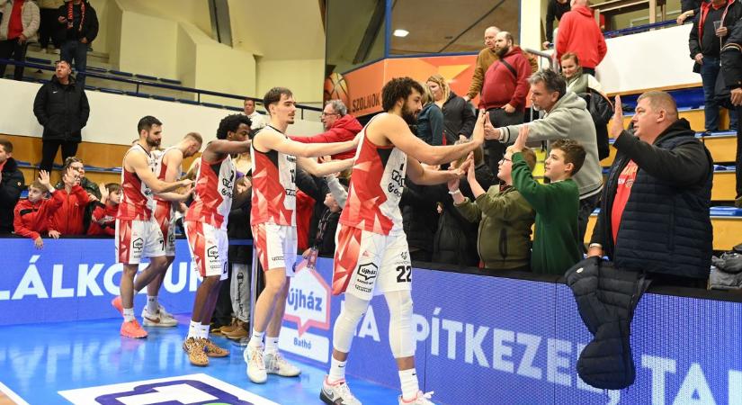 Magabiztos győzelemmel hangolt az Olaj a keddi BL-meccsre