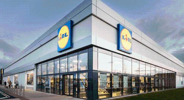 Rekordkarácsony a Lidlnél Nagy-Britanniában: 1,1 milliárd font feletti forgalom négy hét alatt