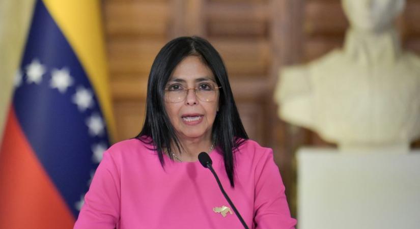 Ügyvivő elnöknek nevezték ki Delcy Rodríguezt Venezuelában