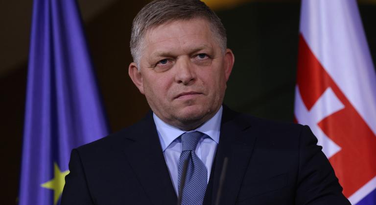 Robert Fico beszólt Donald Trumpnak: Mindenki, aki nagyon erős, azt tesz, amit akar