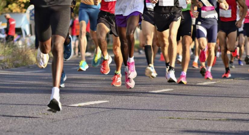 Így csalt a maratonon a pofátlan versenyző: világrekord helyett kizárás lett a vége