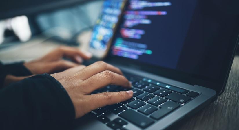 Ingyenes a szűrt internet - Vajon a szülők élnek vele?