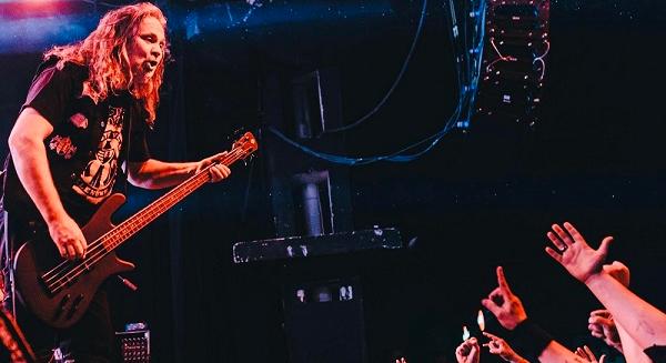 Gőbl Gábor 38 év után búcsúzik a Moby Dick-től