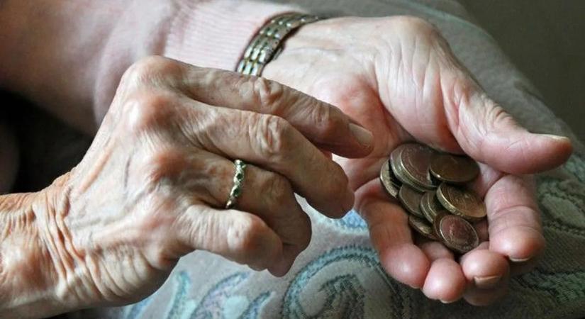 Nagyszerű hír! Több pénz jut a nyugdíjasoknak februárban