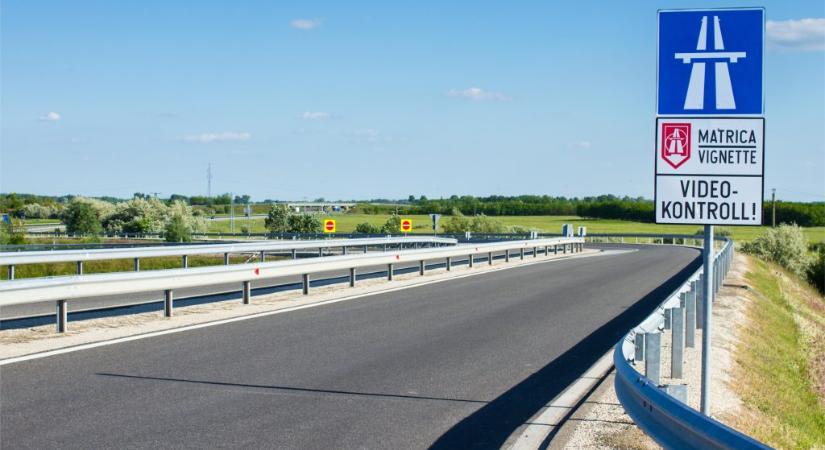 Változások lesznek az autópályamatricák használatában idén