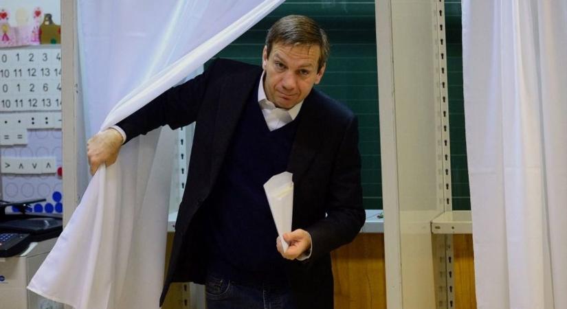 Bajnai Gordon sejlik fel a Tisza Párt brüsszeli pénzügyei körül – botrányos háttérrel