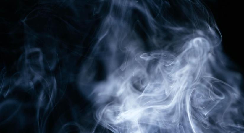 Hosszúpályiban kigyulladt egy autó