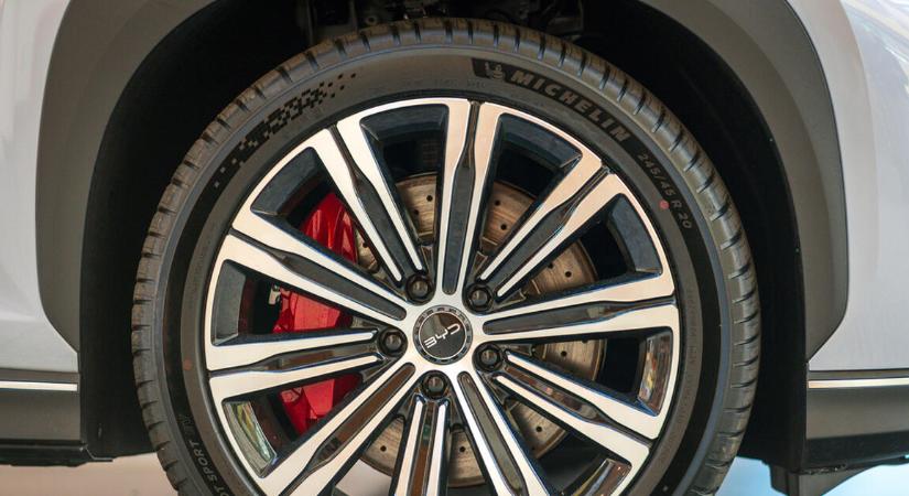 Akár ezen is spórolhat a magyar autópályákon