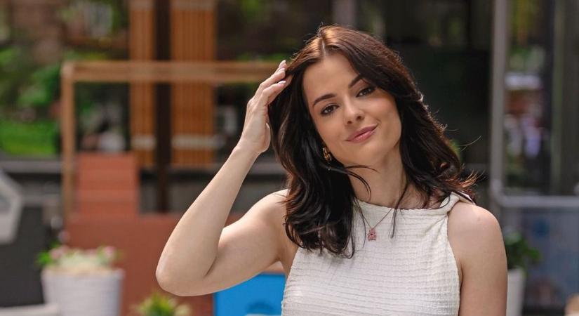 Hat férfi kísérte az oltárhoz Lolát – ilyen volt az énekesnő mesébe illő 2025-ös éve