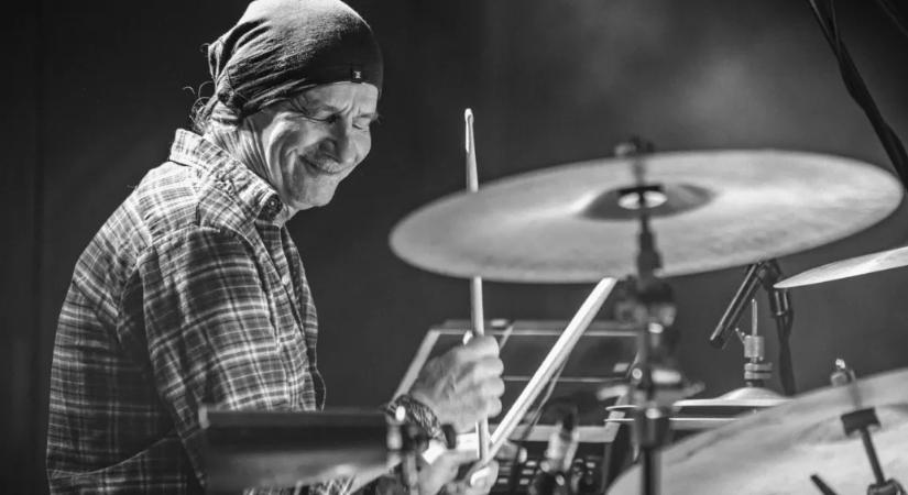 Meghalt Bräutigam Gábor, a Kispál és a Borz alapító-dobosa