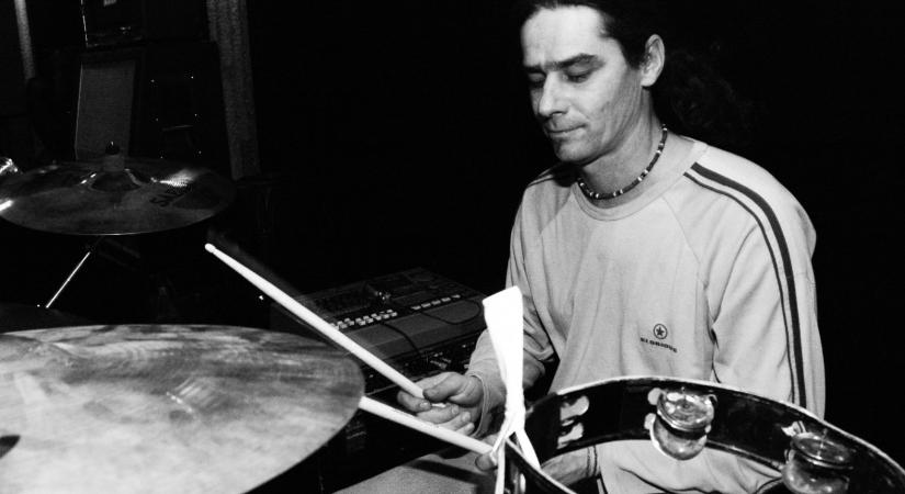 Meghalt a Kispál és a Borz egyik alapítója és első dobosa, Bräutigam Gábor