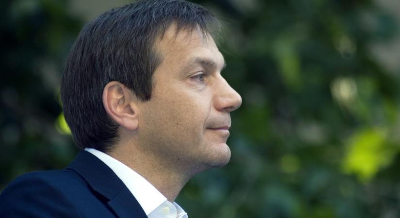 Újra felbukkant Bajnai Gordon és a DatAdat – a Tiszát segíthetik a háttérből?