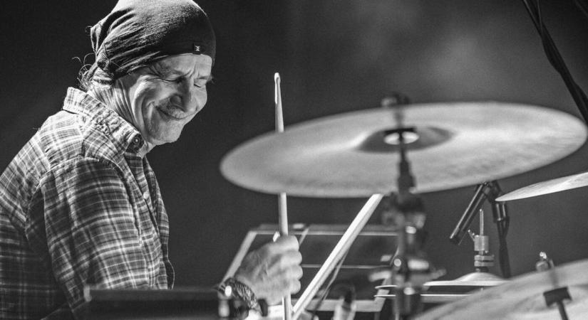 Meghalt Bräutigam Gábor, a Kispál és a Borz alapító dobosa